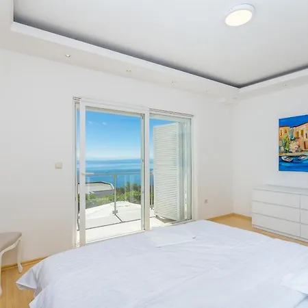 וילה Luxury Vista With Pool And Sea View