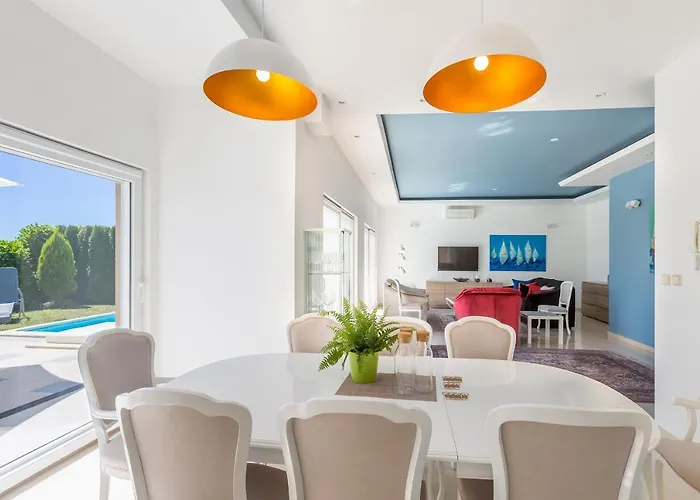 Βίλα Luxury Vista With Pool And Sea View *