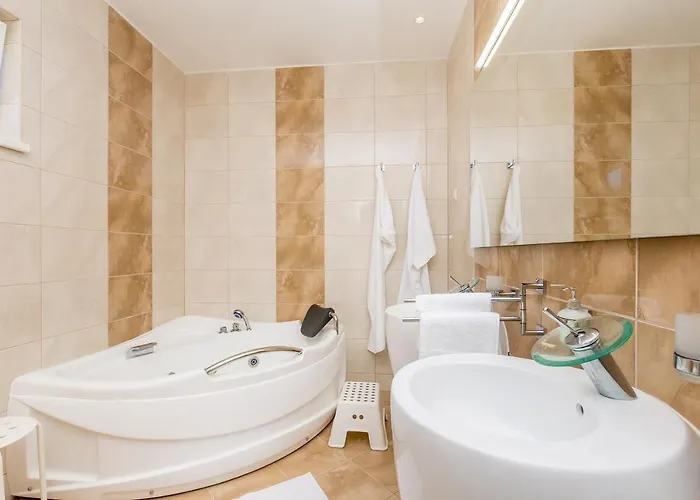 Luxury Vista With Pool And Sea View Opatija