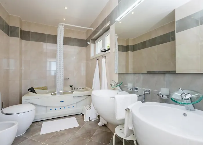 فيلة Luxury Vista With Pool And Sea View